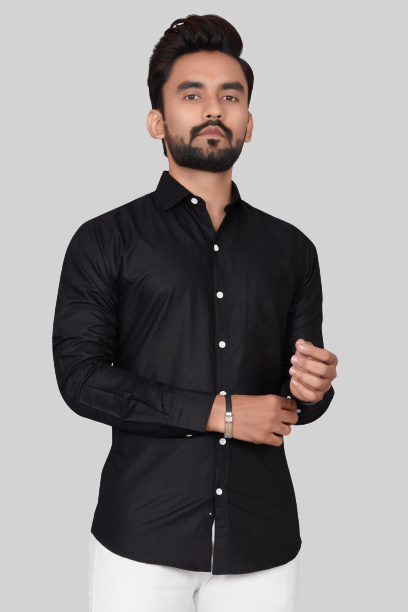 Men's Regular Fit Solid Spread Collar Casual Black Shirt