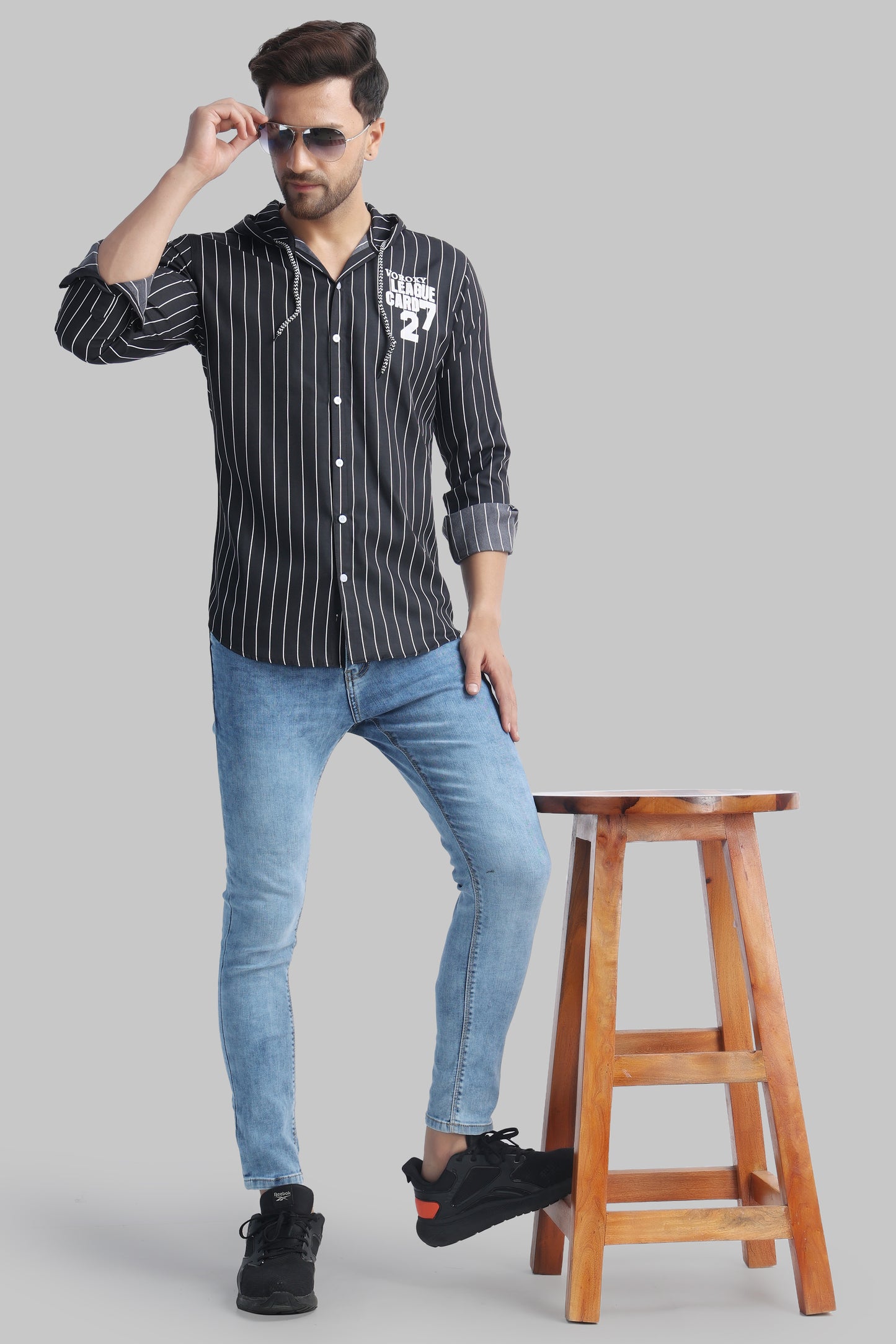 SUR-T Men's Regular Fit Striped Ribbed Collar Casual Black Shirt