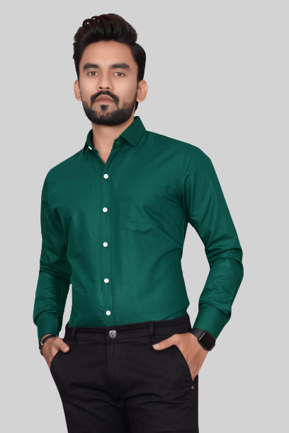 Men's Regular Fit Solid Spread Collar Casual Bottle Green Shirt