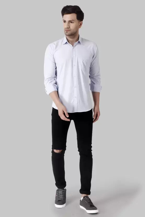Men's Regular Fit Solid Spread Collar Casual Light Sky Shirt