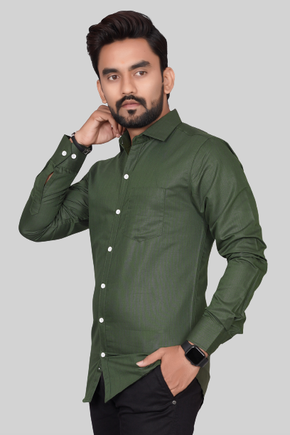 Men's Regular Fit Solid Spread Collar Casual Mehndi Green Shirt