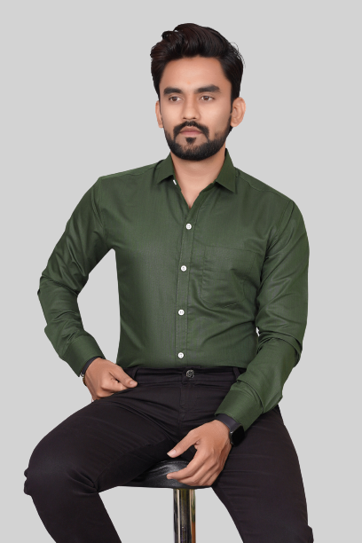Men's Regular Fit Solid Spread Collar Casual Mehndi Green Shirt
