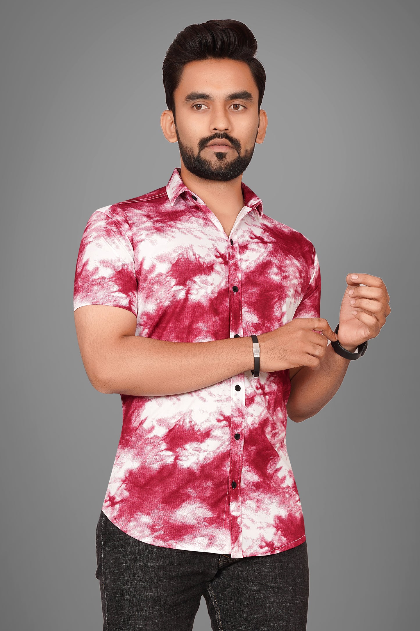 SUR-T Men Regular Fit Dyed/Ombre Spread Collar Casual Maroon Shirt