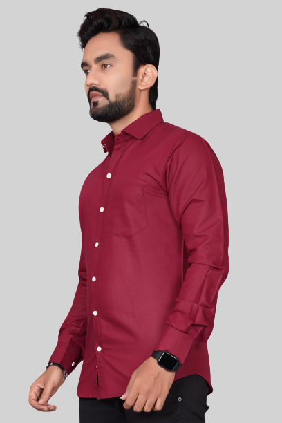 Men's Regular Fit Solid Spread Collar Casual Maroon Shirt