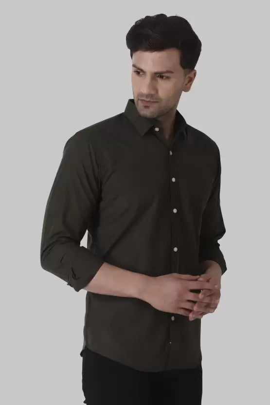 Men's Regular Fit Solid Spread Collar Casual Mehndi Green Shirt
