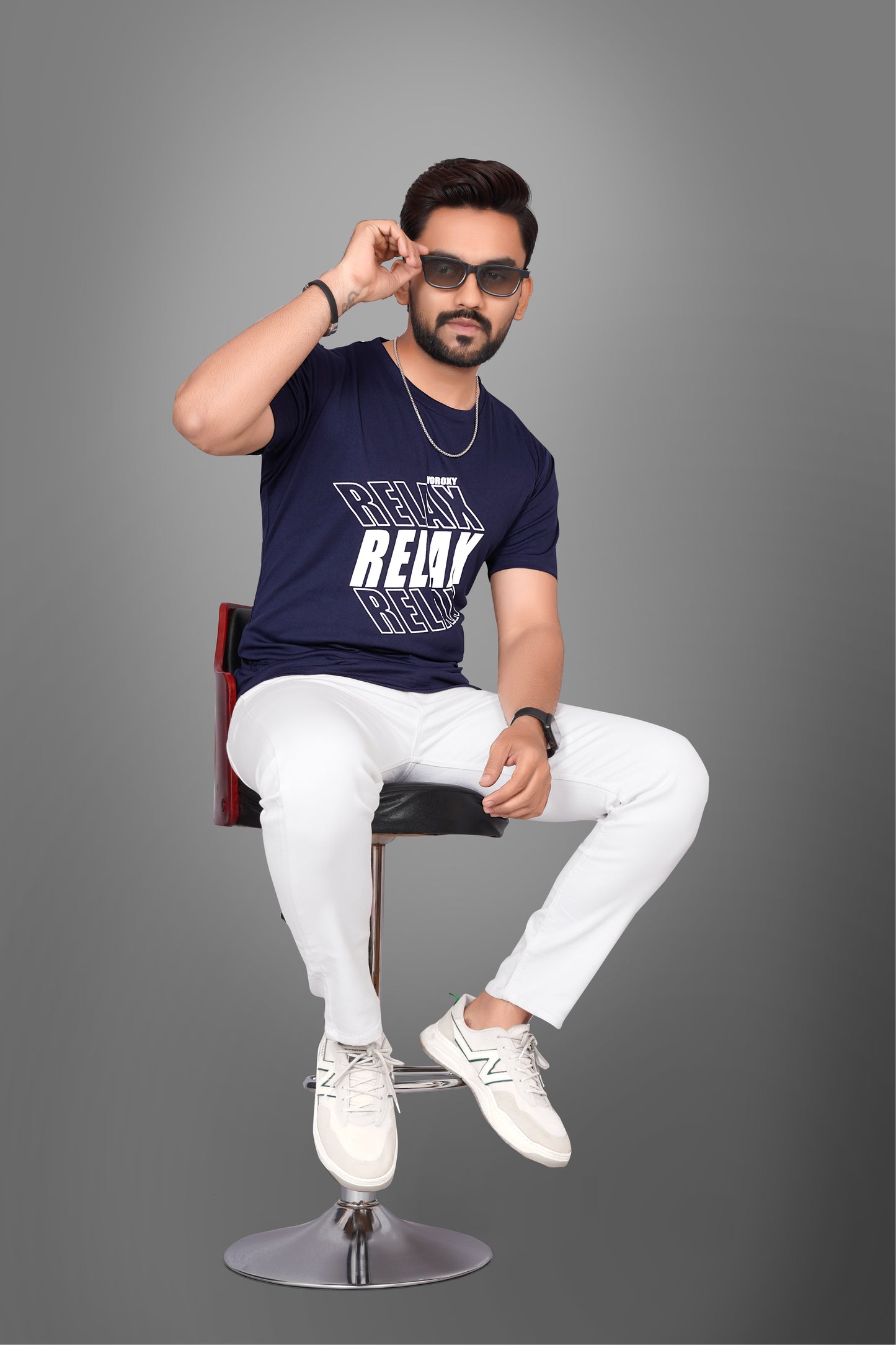 SUR-T Men Printed, Typography Round Neck Polyester Navy Blue T-Shirt