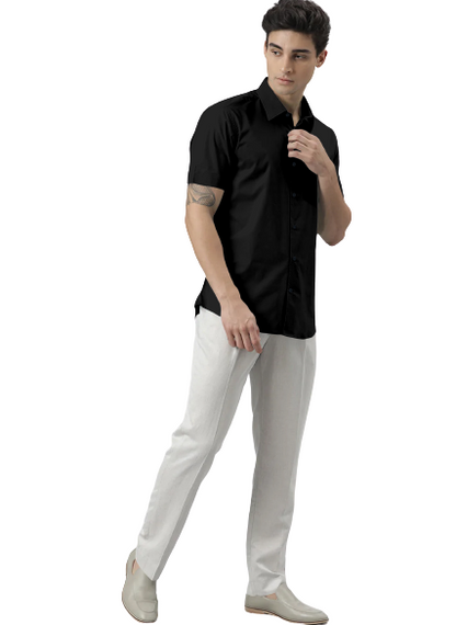 Men's Solid Slim Fit Cotton Half Sleeves Black Shirt