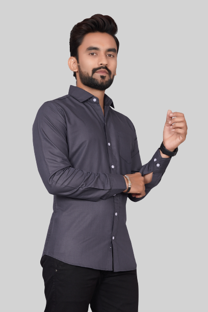 Men's Regular Fit Solid Spread Collar Casual Dark Grey Shirt