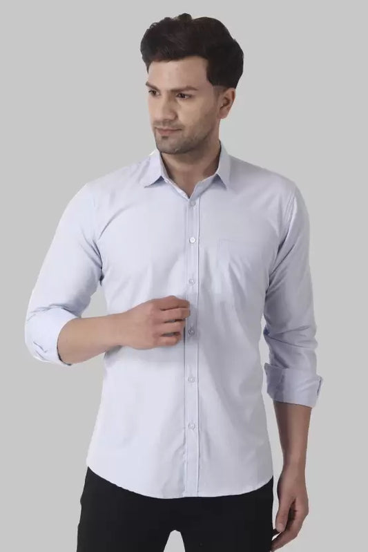 Men's Regular Fit Solid Spread Collar Casual Light Sky Shirt