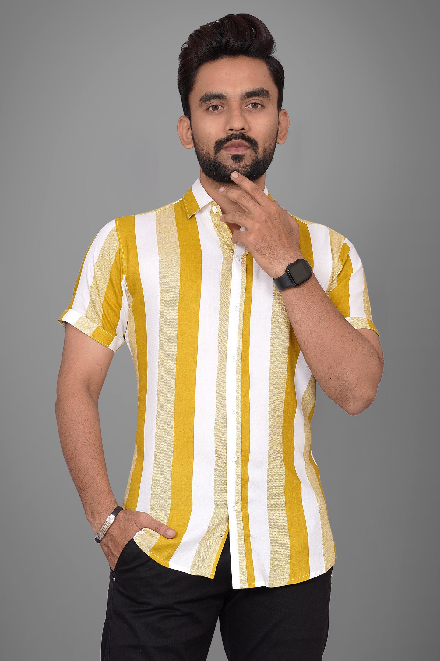 SUR-T Men Regular Fit Printed Spread Collar Casual Yellow Shirt